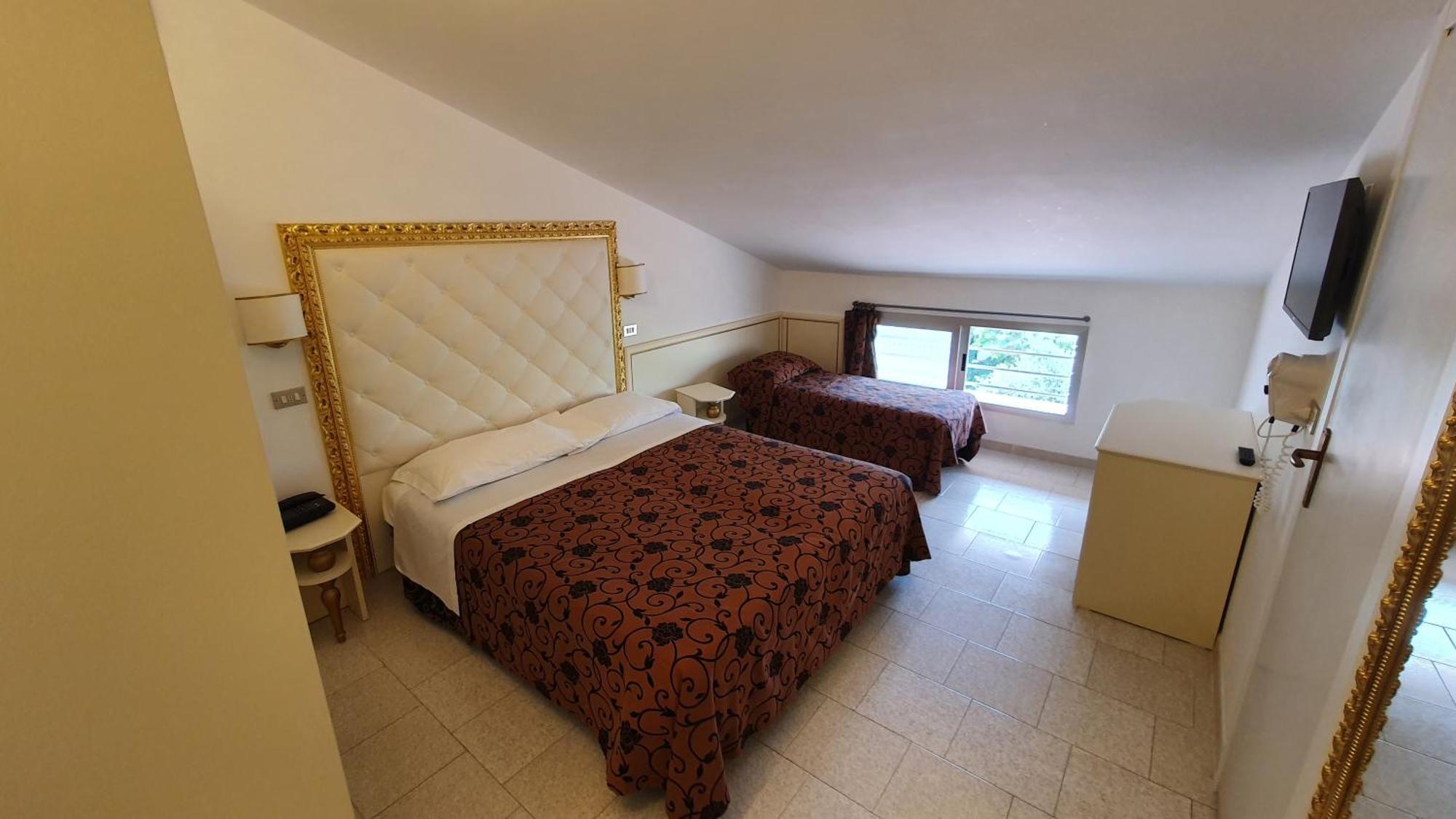 Hotel Rosa Maria Elite Bellaria-Igea Marina Habitación foto