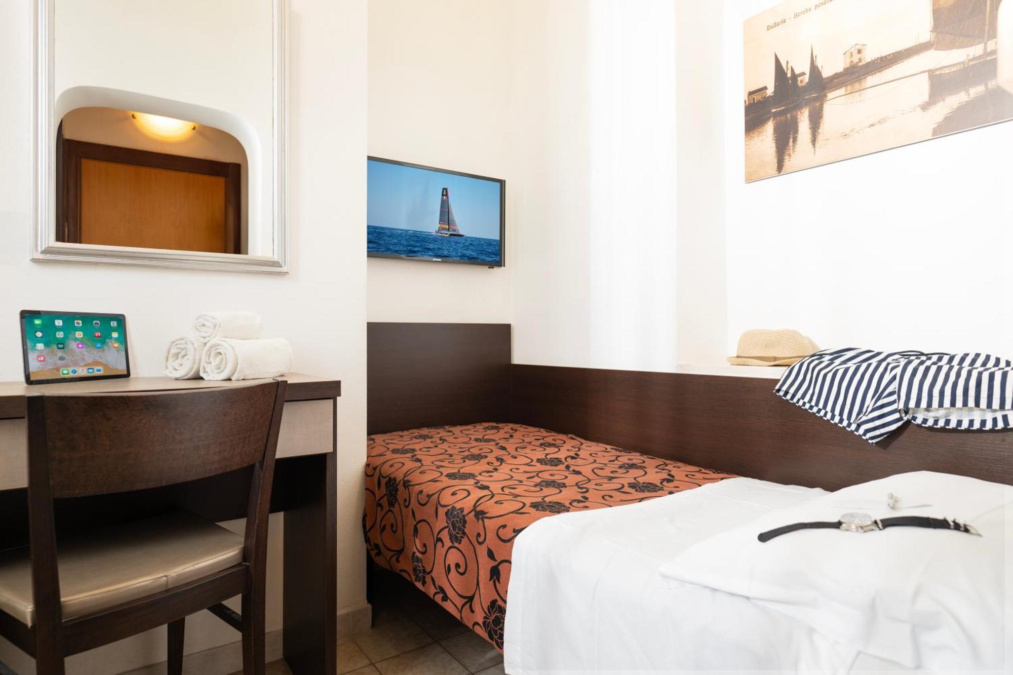 Hotel Rosa Maria Elite Bellaria-Igea Marina Habitación foto
