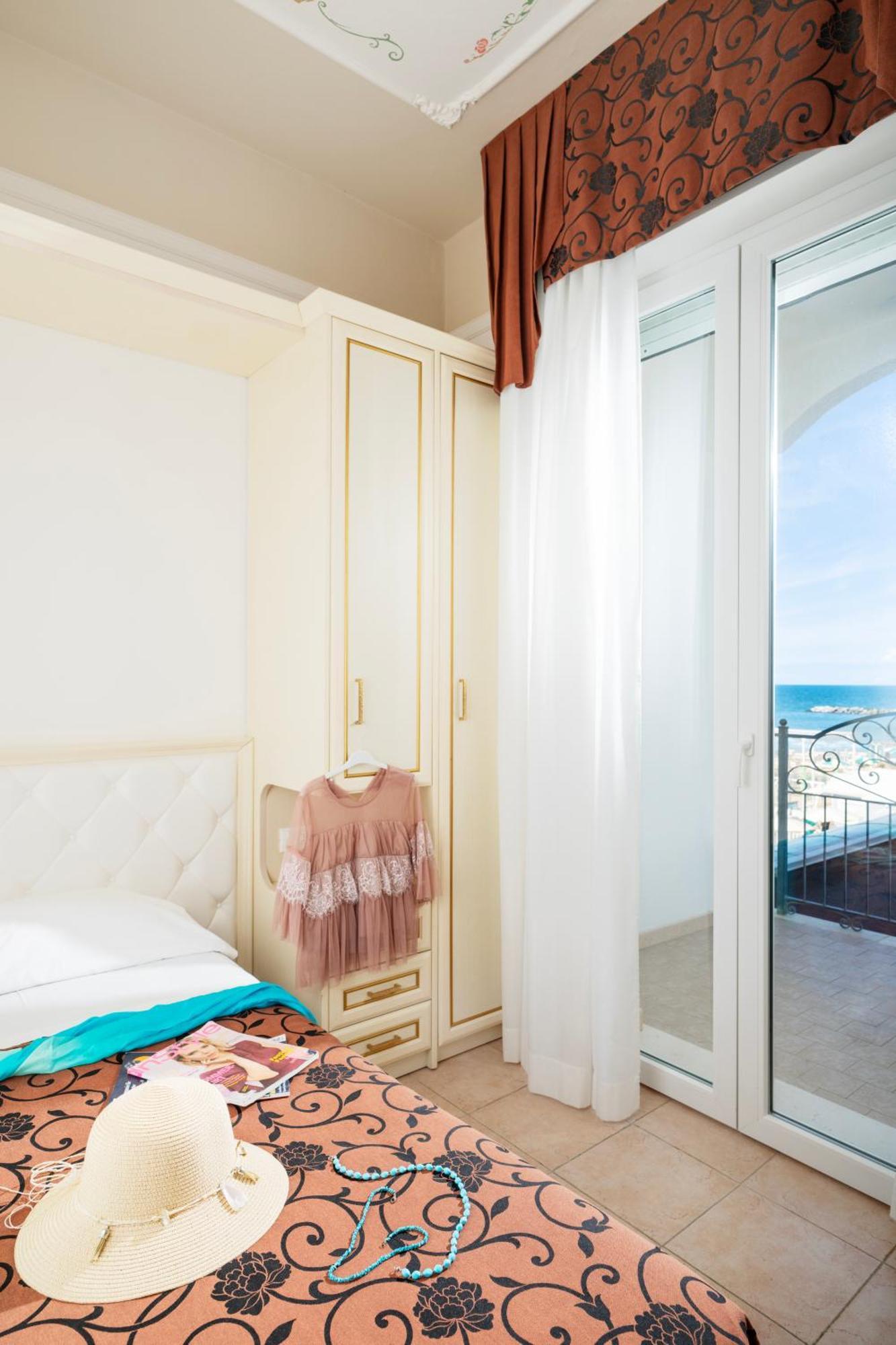 Hotel Rosa Maria Elite Bellaria-Igea Marina Exterior foto