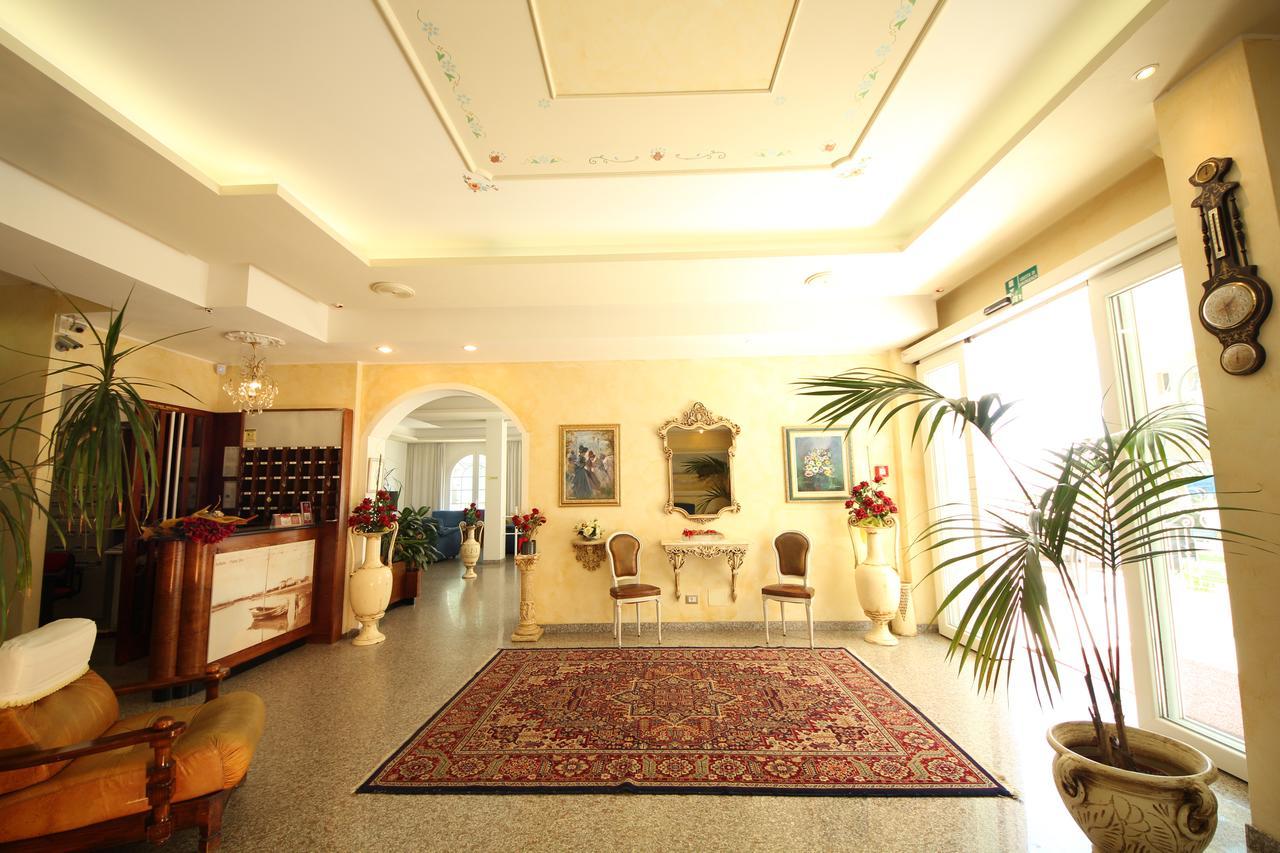 Hotel Rosa Maria Elite Bellaria-Igea Marina Exterior foto